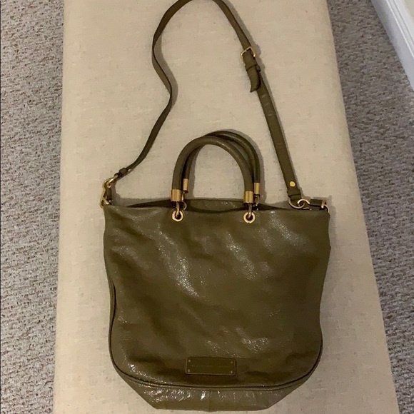 Marc by Marc Jacobs genuine leather  crossbody bag - Picture 2 of 9